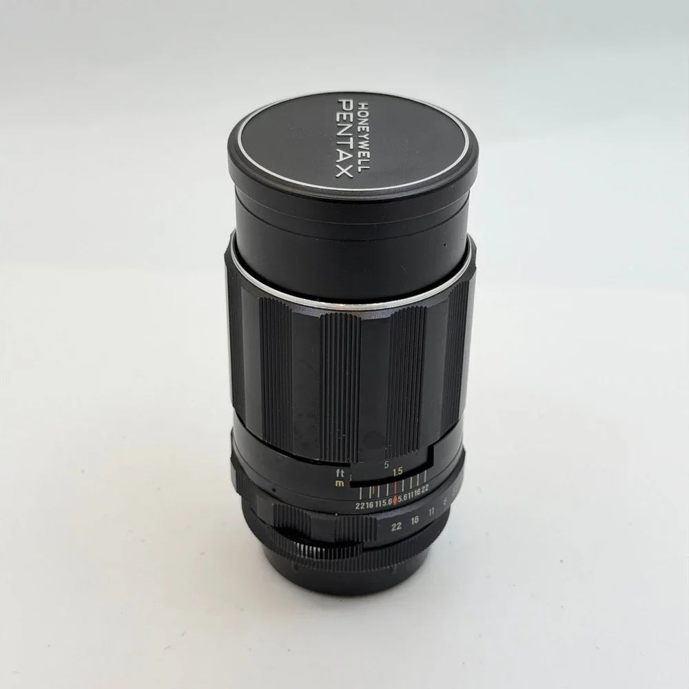 Honeywell Pentax Super-Multi-Coated Takumar 135mm f3.5 M42 Mount Lens Japan